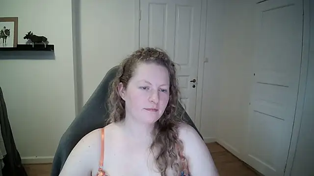 Girlnina-1995 online show from January 9, 12:52 pm