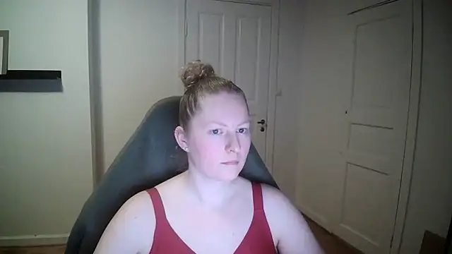 Girlnina-1995 online show from February 26, 6:54 pm