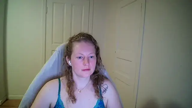 Girlnina-1995 online show from March 23, 9:08 pm