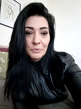 AryaSummersReal online show from March 16, 8:32 am