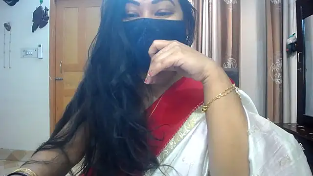 Snapshot of lady_maeda_ chatting on February 4, 10:45 pm lady maeda online show from February 4, 10:45 pm