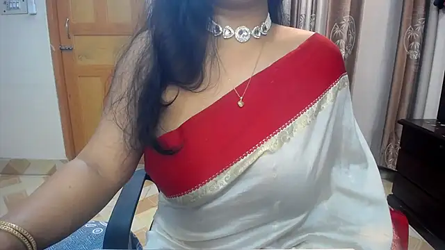 Snapshot of lady_maeda_ chatting on February 7, 7:27 pm lady maeda online show from February 7, 7:27 pm