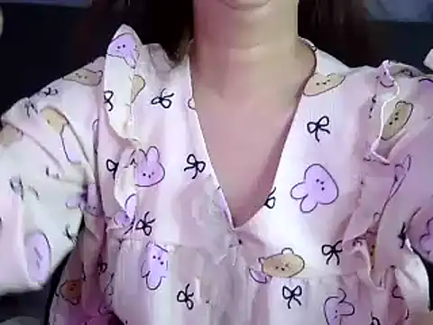 Bee 2k online show from December 2, 4:51 am