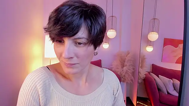 LorenDaze online show from October 7, 2:14 pm