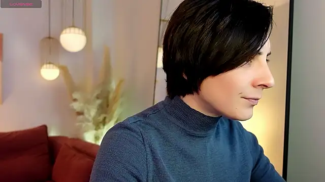 LorenDaze online show from February 16, 1:40 pm