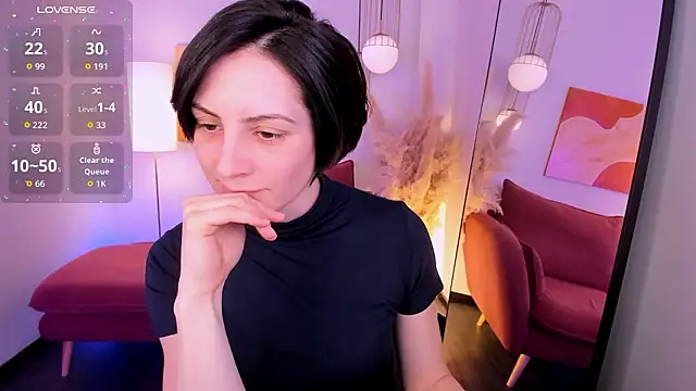 LorenDaze online show from March 7, 1:52 pm