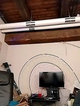 eatmeplease44 online show from December 19, 2:57 pm