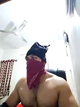 Snapshot of kaizercool1 chatting on January 28, 4:29 am kaizercool1 online show from January 28, 4:29 am