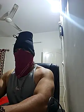 Snapshot of kaizercool1 chatting on January 31, 4:14 am kaizercool1 online show from January 31, 4:14 am