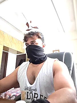 Snapshot of kaizercool1 chatting on October 20, 9:10 am kaizercool1 online show from October 20, 9:10 am