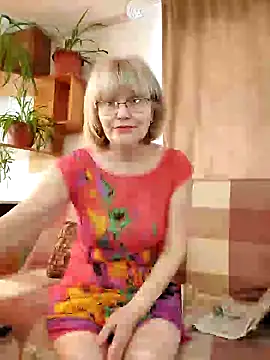 IrmaRose online show from March 7, 7:08 am