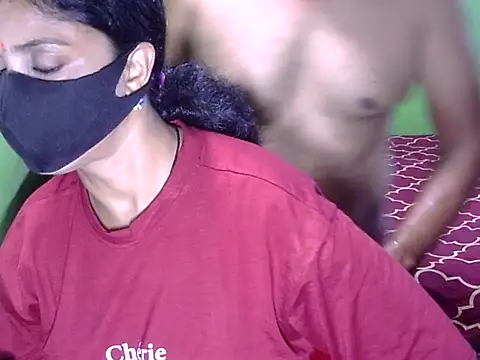 Snapshot of Indian_Horny_Wife chatting on July 23, 4:10 am Indian Horny Wife online show from July 23, 4:10 am
