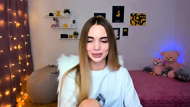 aPieceOfJoy online show from December 16, 12:48 am