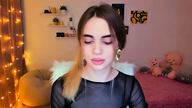 aPieceOfJoy online show from January 31, 8:12 pm