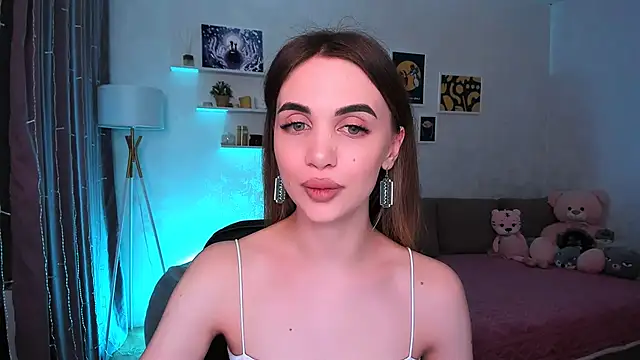 aPieceOfJoy online show from March 9, 10:41 pm