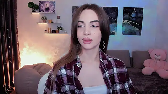 aPieceOfJoy online show from December 2, 2:39 am