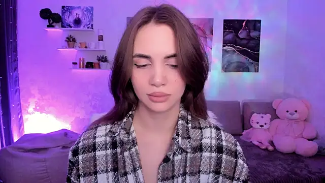 aPieceOfJoy online show from January 7, 9:28 pm