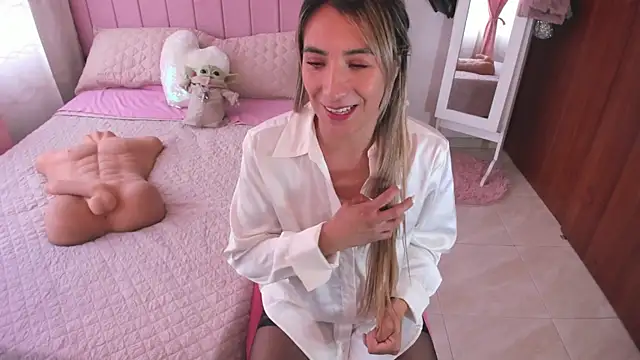 whitneyhot online show from February 27, 5:36 pm