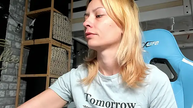 karo123421 online show from September 14, 8:02 am