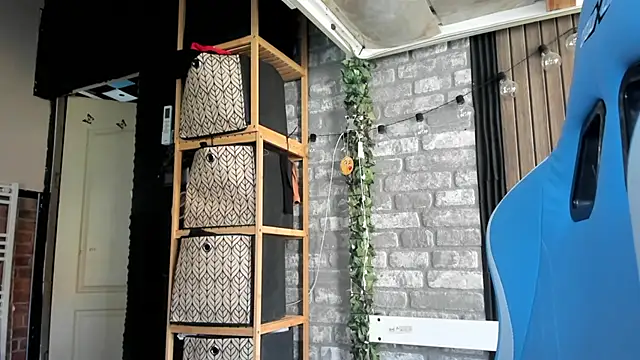 karo123421 online show from September 24, 10:18 am