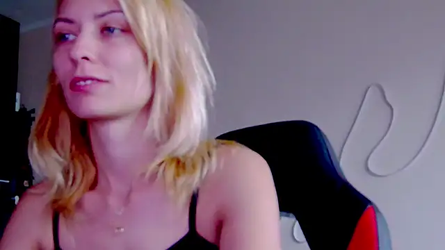 karo123421 online show from October 4, 6:33 am