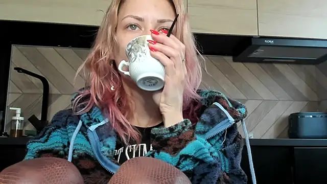 karo123421 online show from December 2, 5:57 am