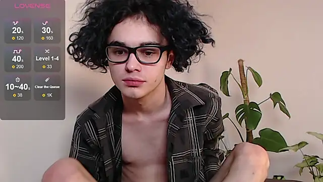 Snapshot of Herman_Elfi chatting on February 26, 4:47 am Herman Elfi online show from February 26, 4:47 am