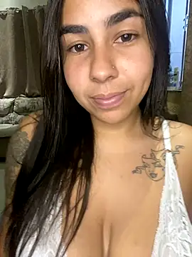 Snapshot of iarinhalatina chatting on October 9, 8:51 pm iarinhalatina online show from October 9, 8:51 pm