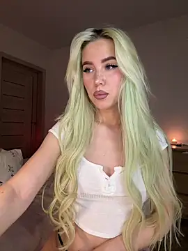 xDinnax online show from February 12, 4:33 pm