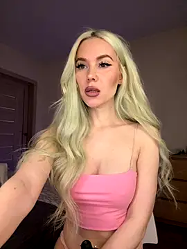 xDinnax online show from September 28, 1:05 pm