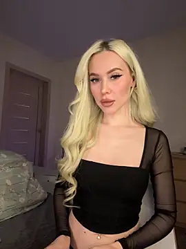 xDinnax online show from October 17, 3:25 pm