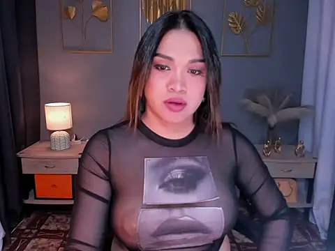 MaxeneCullens online show from January 11, 8:11 am