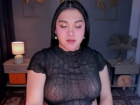 MaxeneCullens online show from September 11, 5:51 am