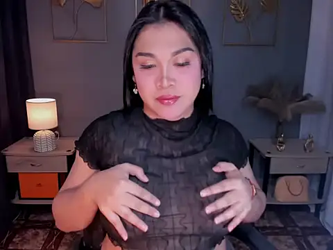 MaxeneCullens online show from September 17, 4:58 am