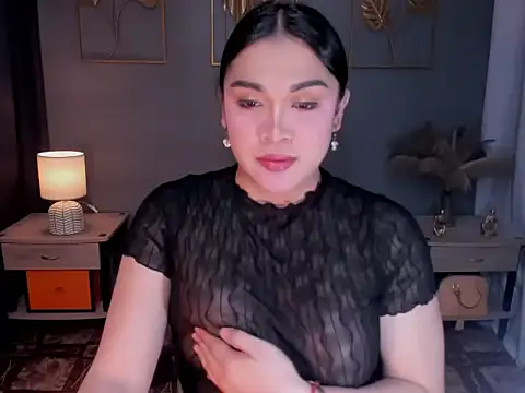 MaxeneCullens online show from October 29, 4:26 am