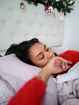 Leaberry online show from December 22, 10:40 pm