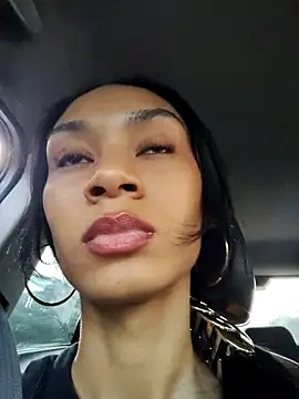 Leaberry online show from February 7, 10:13 pm