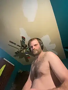 charactrzero online show from January 11, 8:54 am