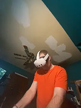 charactrzero online show from January 25, 6:23 am