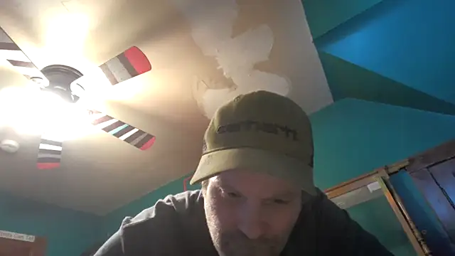 charactrzero online show from April 11, 1:10 am