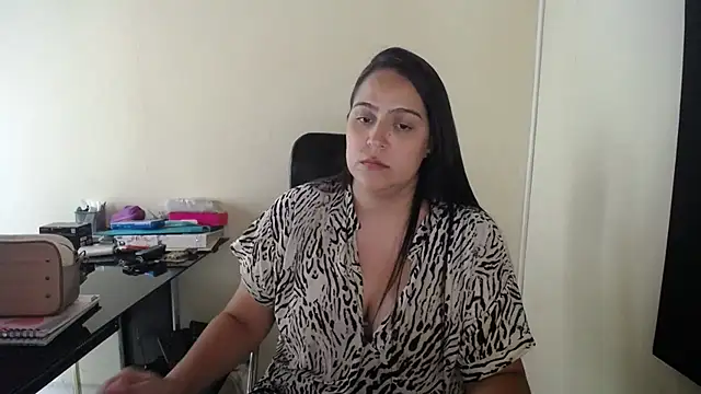 Snapshot of kendall_52 chatting on October 7, 4:37 pm kendall 52 online show from October 7, 4:37 pm