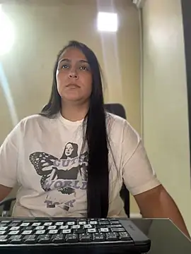 kendall 52 online show from July 3, 6:03 pm