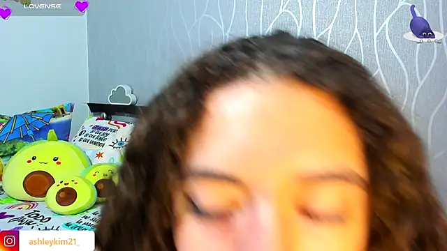 AshleyKim  online show from November 15, 11:21 pm