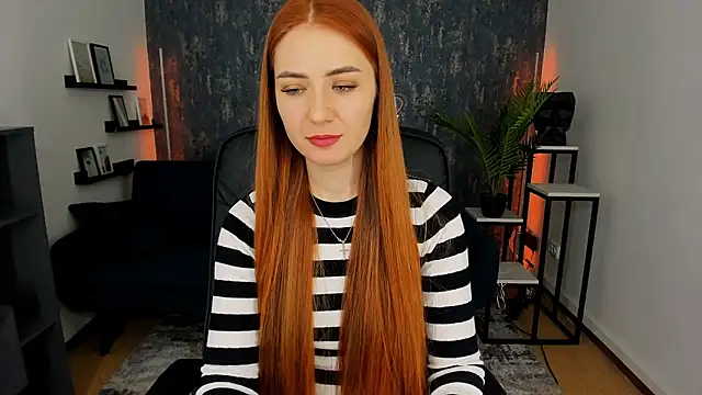 Adelyna Bird online show from January 13, 8:26 am