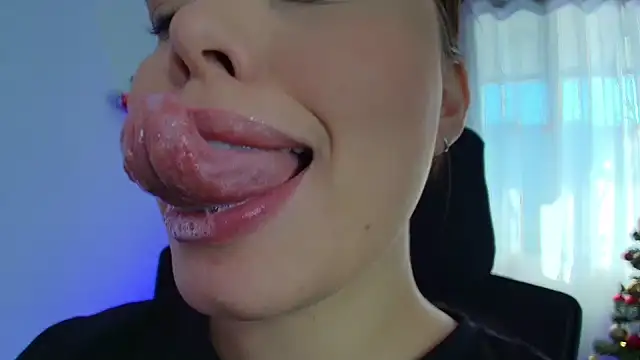 lisbet21x online show from December 7, 1:18 pm