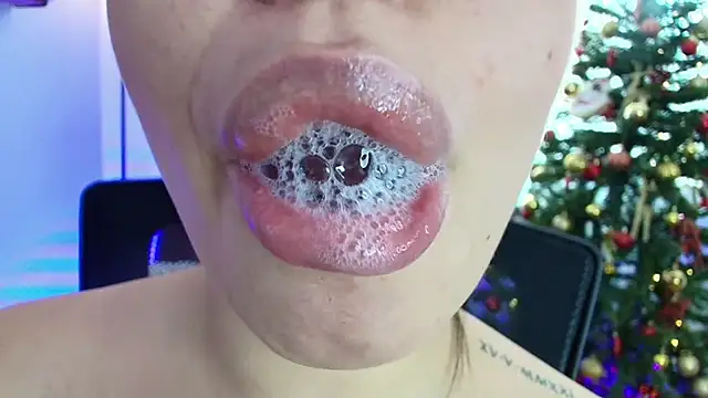 lisbet21x online show from December 31, 3:53 pm