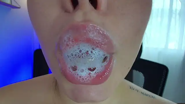 lisbet21x online show from February 24, 10:03 pm