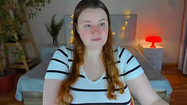 PolinaSalvatore online show from November 14, 4:28 pm