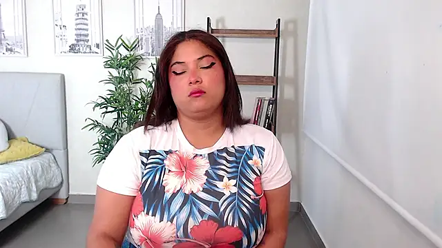 Kenya--Buhle online show from February 6, 11:10 am