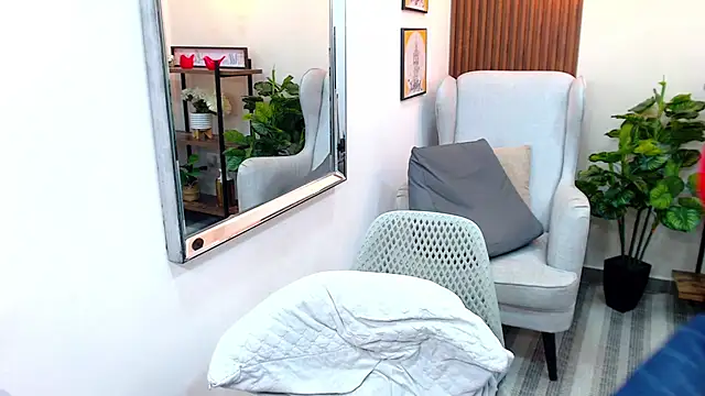 Kenya--Buhle online show from March 21, 11:12 am